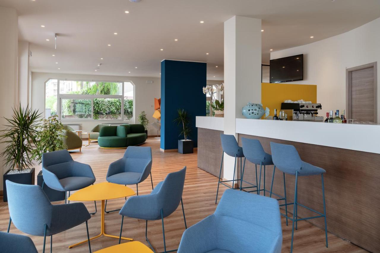 Hotel Riva Alassio Luaran gambar