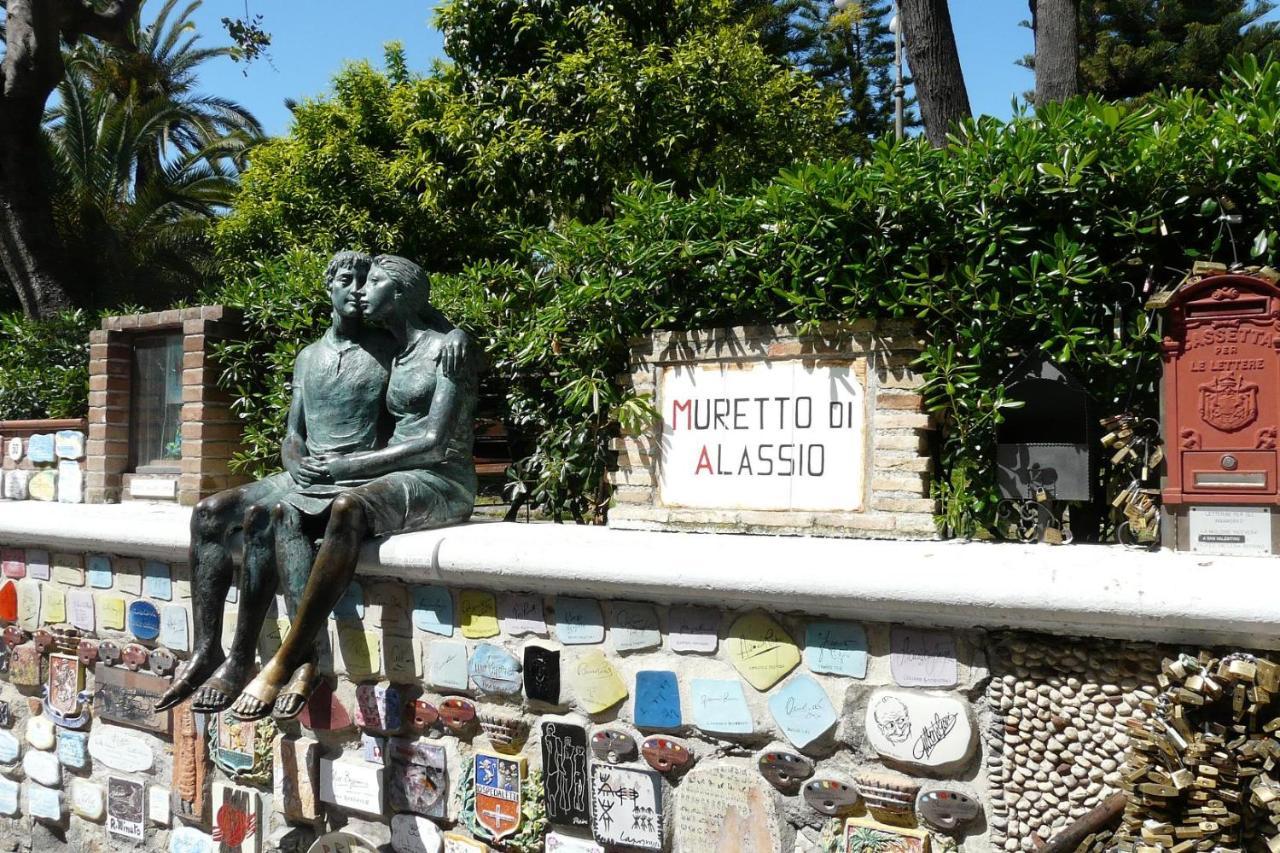 Hotel Riva Alassio Luaran gambar